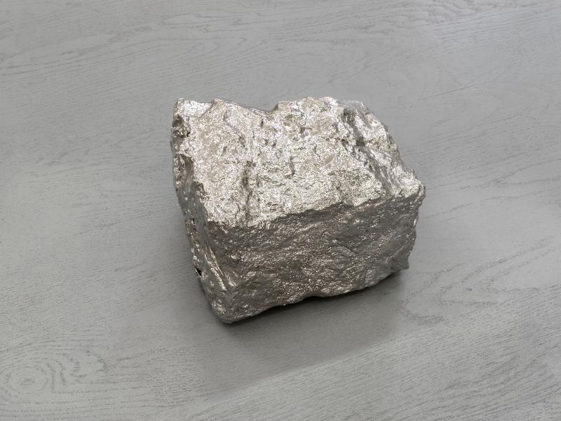 Elena, 2021/2022, nickel on stone, 23 x 20 x 16 cm 