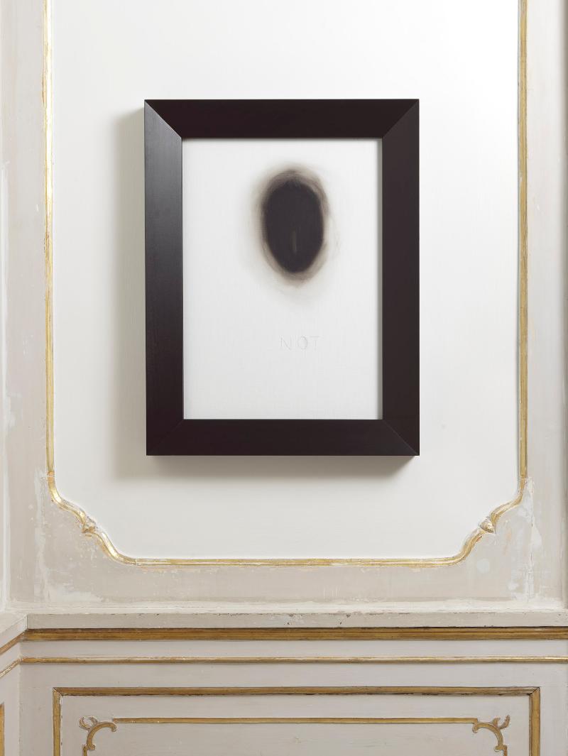 Self-portrait, 2021, olio su tela, cm 73 x 53 (senza cornice), cm 88,5 x 68,4 x 8 (con cornice)