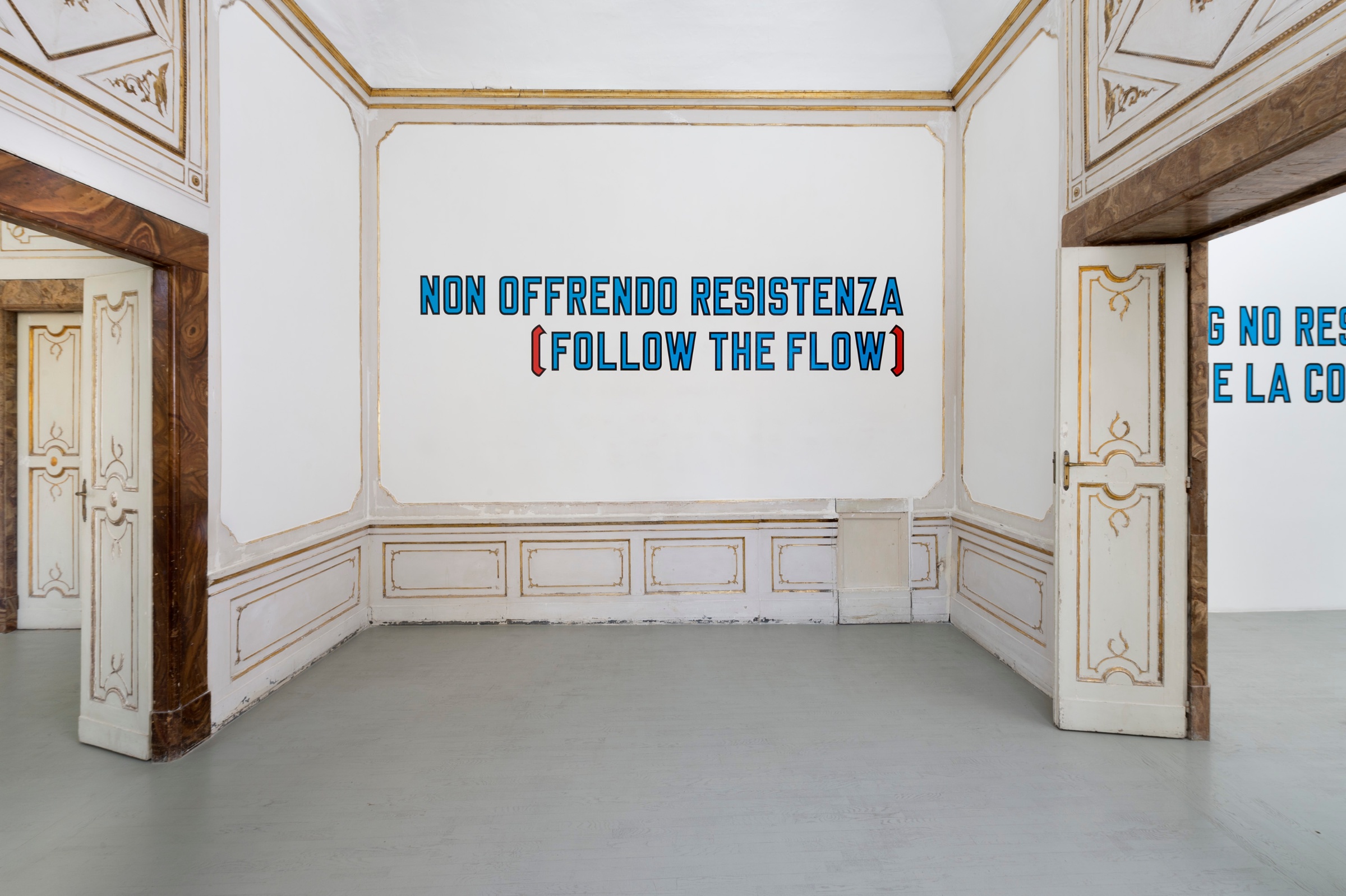 Mucchi di marmo usato che ...